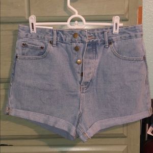 🌼Forever 21 High Waisted Jean Shorts🌼